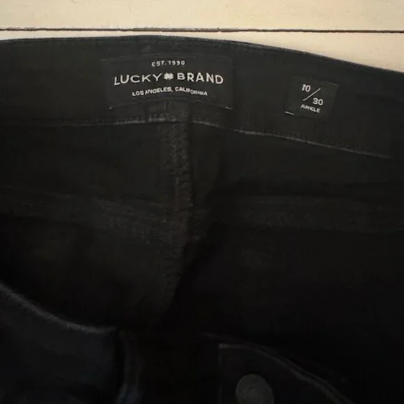 Lucky brand Womens Jeans Lolita Skinny Ankle EUC size 10 x 30 Black - Picture 4 of 6